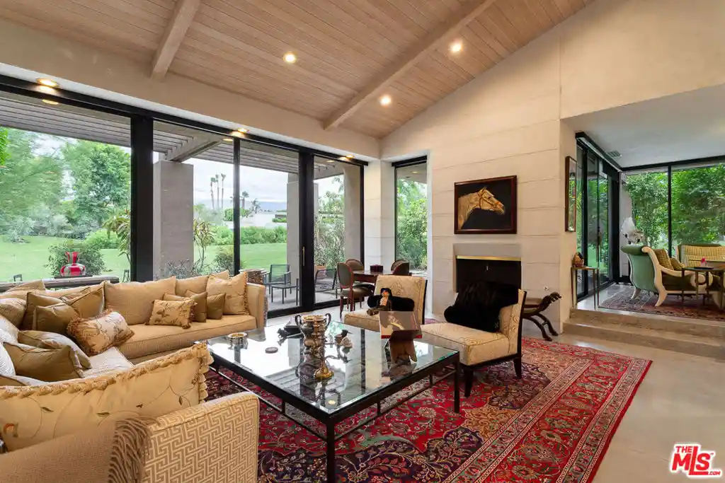 Listing Photo 1 - Condo for sale in 74687 Arroyo Dr located at 74687 Arroyo Dr, Indian Wells, CA 92210 - Unit 74687 Arroyo Dr