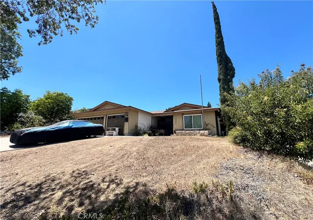 3rd image of 2302 Avenida Del, Corona, CA 92882 | MLS# CV26166676