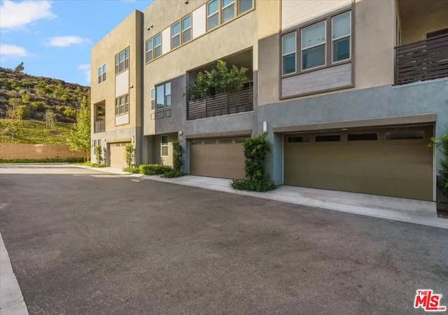Photo 2 of Condo for sale at 1168 Poppy Ct, Montebello, CA 90640 | MLS# 26862979 | Listing updated on 2026-09-29
