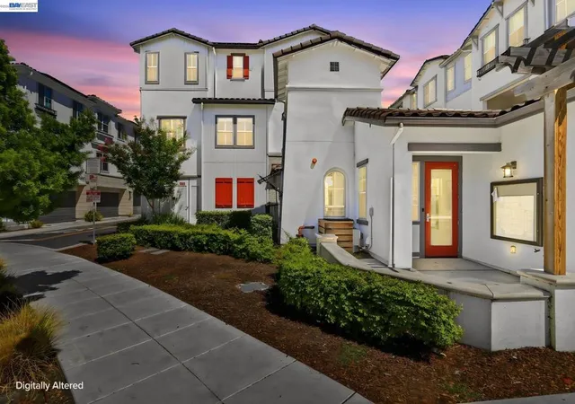 Photo 2 of Sale Pending at 332 Harcot Ter, Sunnyvale, CA 94085 | MLS# 41143387 | Listing updated on 2026-09-04
