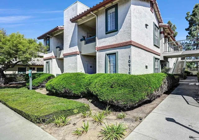 30th image of 10915 Sabre Hill Dr #364, San Diego, CA 92128 | MLS# NDP2607182