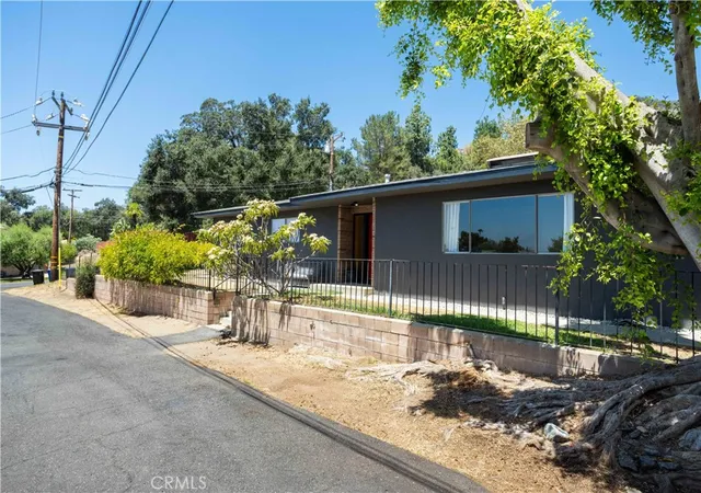 Photo 43 of Single family home for sale at 1062 Norumbega, Monrovia, CA 91016 | MLS# AR26166814 | Listing updated on 2026-10-11