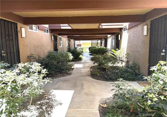 Photo 3 of Condo for sale at 1030 W Macarthur Blvd #38, Santa Ana, CA 92707 | MLS# PW26163663 | Listing updated on 2026-09-30