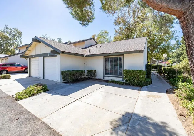 2nd image of 256 Parkside, Escondido, CA 92026 | MLS# NDP2607193