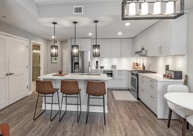 Listing Photo 5 - Condo for sale in building located at 1048 Monroe St, Santa Clara, CA 95050 - Unit #207