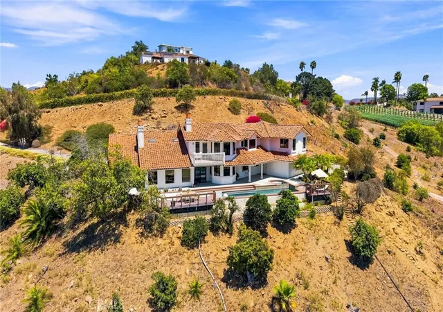 Photo 1 of Single family home for sale at 2323 Wilt, Fallbrook, CA 92028 | MLS# OC26167140 | Listing updated on 2026-10-02