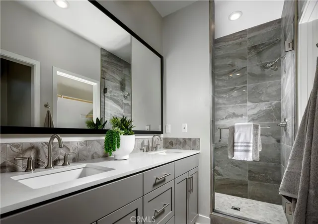 Photo 4 of Sale Pending at 813 Adeline St, Covina, CA 91722 | MLS# OC26167221 | Listing updated on 2026-09-17