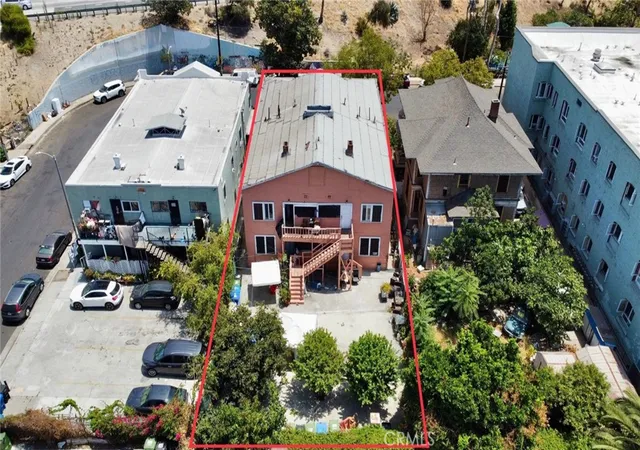 Photo 3 of Multi family home for sale at 1943 Estrella Ave, Los Angeles, CA 90007 | MLS# IV26164832 | Listing updated on 2026-09-18