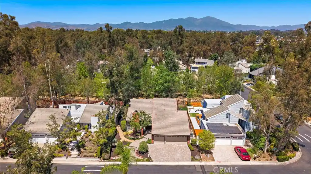Photo 1 of Sale Pending at 25072 Castlewood, Lake Forest, CA 92630 | MLS# OC26165255 | Listing updated on 2026-10-29