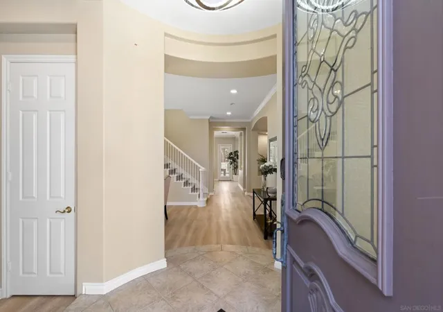 Photo 3 of Sale Pending at 4058 Lago Di Grata Cir, San Diego, CA 92130 | MLS# 260018744SD | Listing updated on 2026-09-30