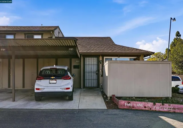 Photo 3 of Townhouse for sale at 1814 San Jose Dr, Antioch, CA 94509 | MLS# 41143493 | Listing updated on 2026-09-18