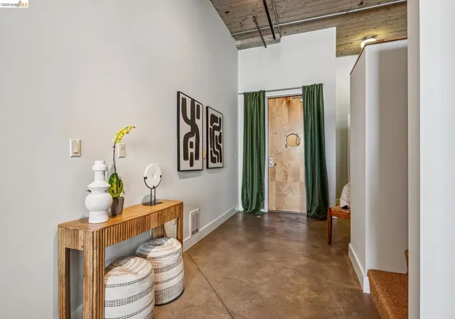 5th image of 201 4Th St #302, Oakland, CA 94607 | MLS# 41143497