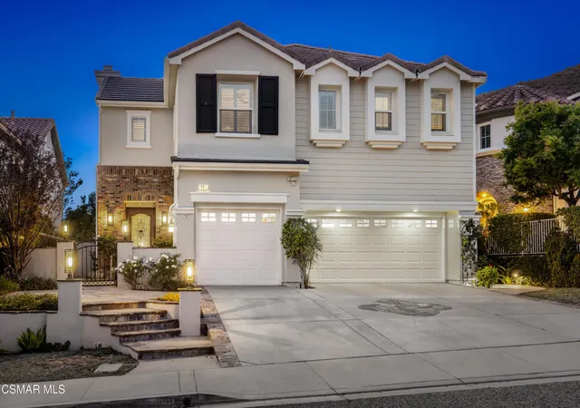 Photo 2 of Single family home for sale at 961 Alexandra Ct, Oak Park, CA 91377 | MLS# 226003642 | Listing updated on 2026-10-09