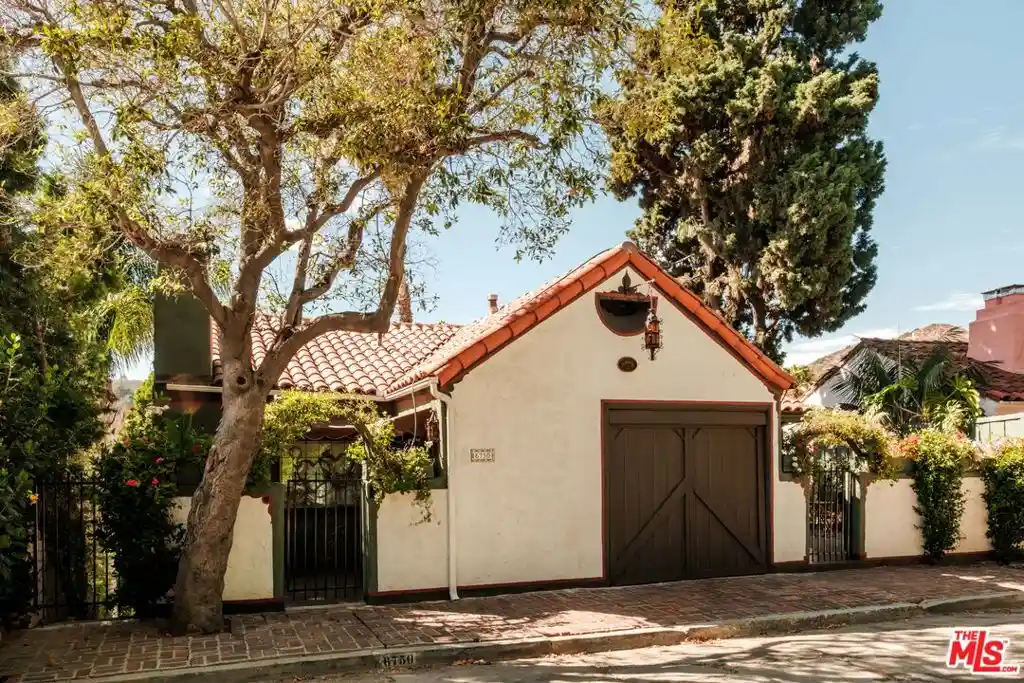 Single family home for sale at 6750 Wedgewood Pl, Los Angeles, CA 90068 | MLS# 26864487