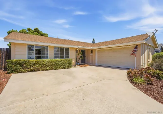 Photo 2 of Sale Pending at 2960 Fried Ave, San Diego, CA 92122 | MLS# 260018749SD | Listing updated on 2026-09-25