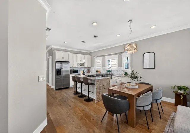 Photo 4 of Sale Pending at 105 Fox Ave, San Jose, CA 95110 | MLS# ML82046469 | Listing updated on 2026-10-09