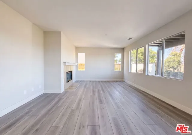 Photo 3 of Sale Pending at 27920 Periwinkle Ln, Valencia, CA 91354 | MLS# 26866903 | Listing updated on 2026-10-06