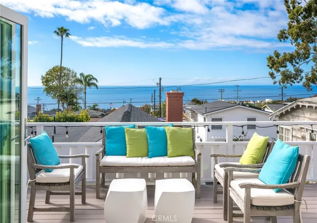 Single family home for sale at 31641 Jewel Ave, Laguna Beach, CA 92651 | MLS# LG26167351
