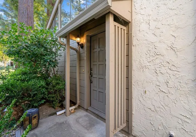 Photo 1 of Sale Pending at 19626 Vineyard Ln, Saratoga, CA 95070 | MLS# ML82056214 | Listing updated on 2026-10-07