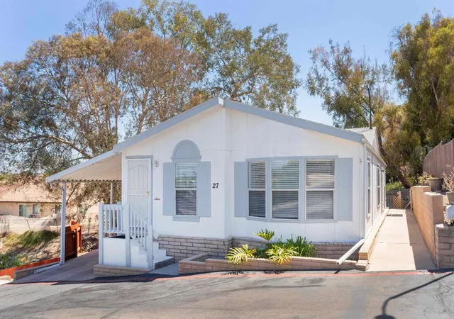Manufactured home for sale at 1333 Olive Ave #SPC 27, Vista, CA 92083 | MLS# NDP2607218