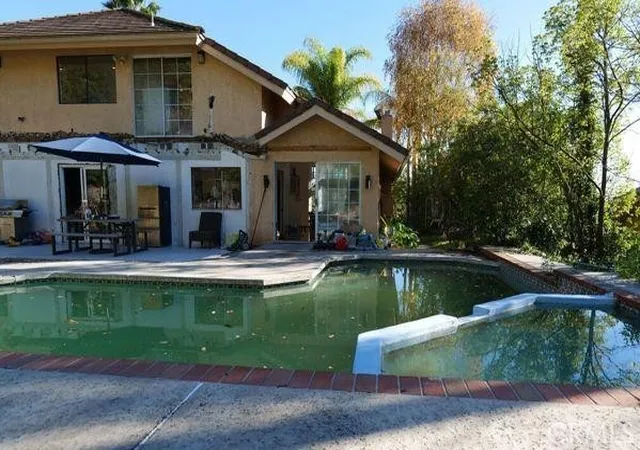 Photo 3 of Sale Pending at 2241 Flintridge, Glendale, CA 91206 | MLS# GD26167556 | Listing updated on 2026-09-24
