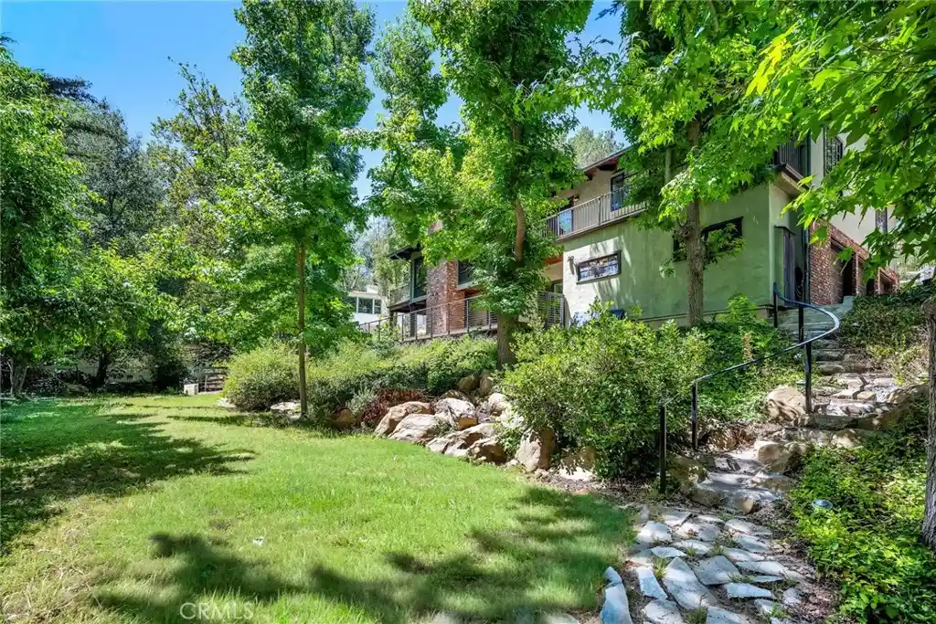 Photo 1 of Single family home for sale at 84 Buckskin Rd, Bell Canyon, CA 91307 | MLS# SR26167490 | Listing updated on 2026-10-16