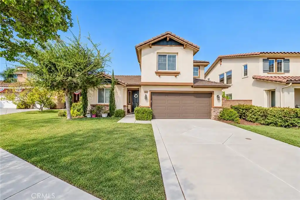 Photo 1 of Single family home for sale at 34096 Lady Fern Ct, Lake Elsinore, CA 92532 | MLS# IV26164385 | Listing updated on 2026-10-22