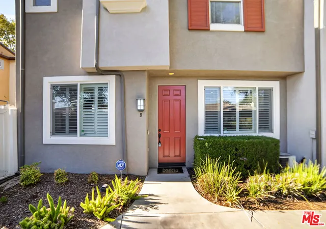 Listing Photo 5 - Condo for sale in building located at 27903 Cactus Ave, Moreno Valley, CA 92555 - Unit #B