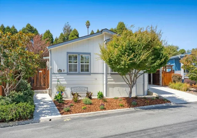 Photo 3 of Single family home for sale at 300 Plum St #77, Capitola, CA 95010 | MLS# ML82056236 | Listing updated on 2026-10-11