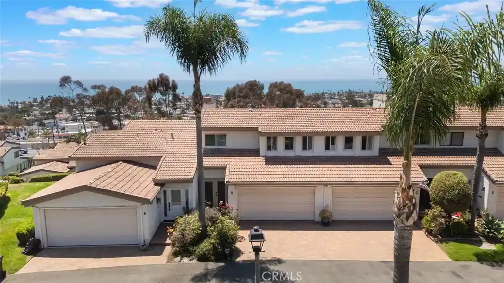 Photo 1 of Townhouse for sale at 7 Vista Del Ponto #78, San Clemente, CA 92672 | MLS# OC26160926 | Listing updated on 2026-10-28