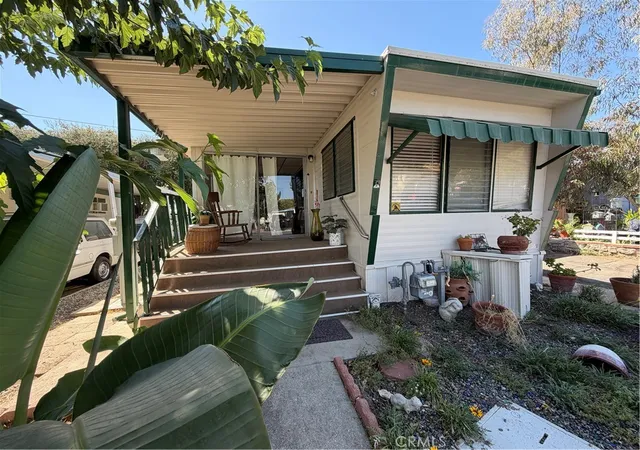 Photo 2 of Manufactured home for sale at 35080 Chandler Ave #54, Calimesa, CA 92320 | MLS# IG26165886 | Listing updated on 2026-10-07