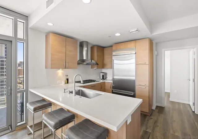 Listing Photo 1 - Condo for sale in building located at 24520 Schroeder Ave, San Diego, CA 92101 - Unit #1209