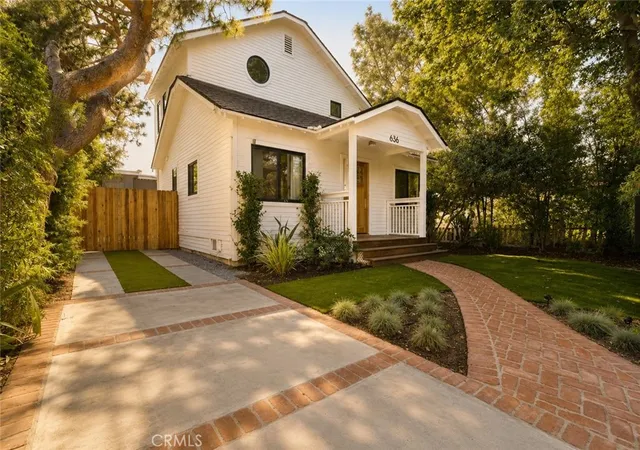 Photo 1 of Single family home for sale at 636 Bay, Santa Monica, CA 90405 | MLS# CV26167725 | Listing updated on 2026-10-11