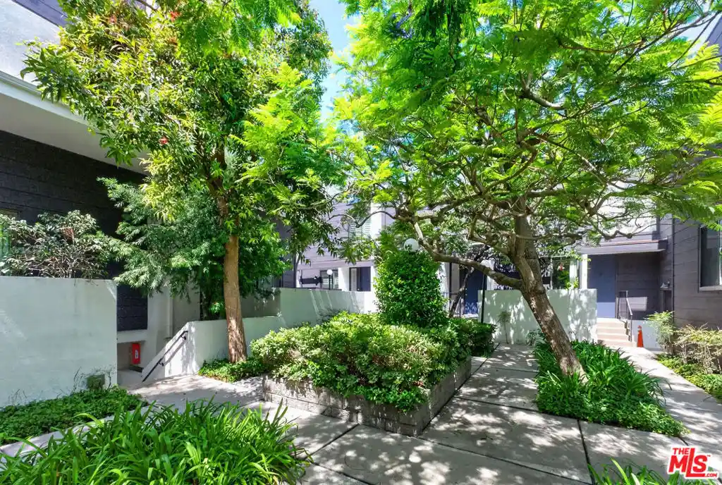 Listing Photo 24 - Condo for sale in 1314 17Th St located at 1314 17Th St, Santa Monica, CA 90404 - Unit 1314 17th Street
