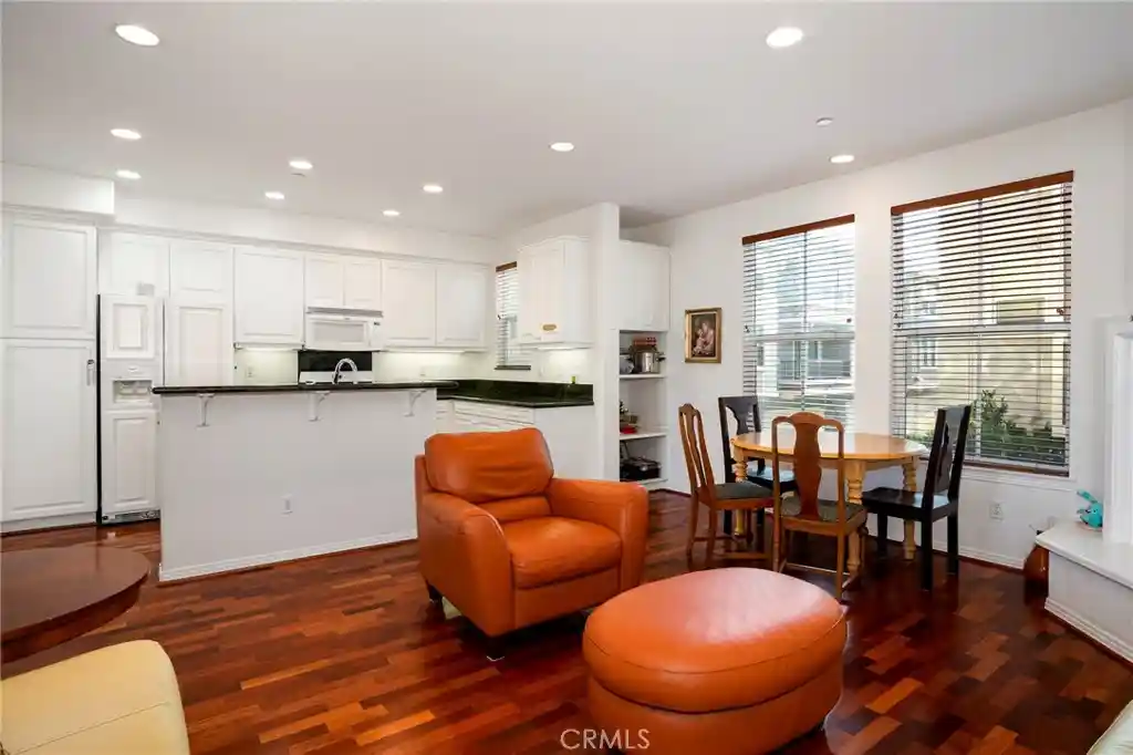 Listing Photo 1 - Condo for sale in 3538 Torrance Blvd located at 3538 Torrance Blvd, Torrance, CA 90503 - Unit #120