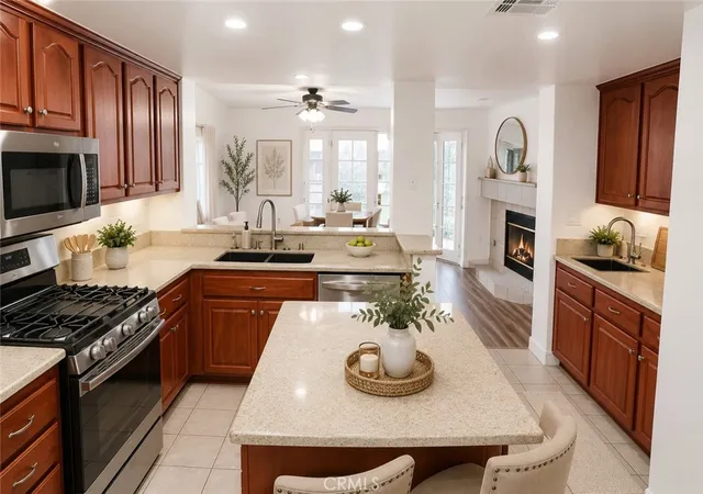 Photo 3 of Single family home for sale at 16275 Salinas St, Victorville, CA 92394 | MLS# CV26167874 | Listing updated on 2026-09-01