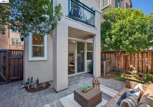 Photo 1 of Single family home for sale at 2928 Worthing Comn, Livermore, CA 94550 | MLS# 41143570 | Listing updated on 2026-10-08
