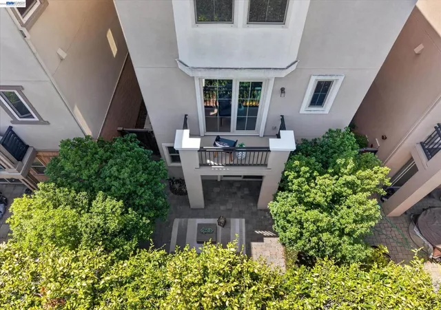 Photo 3 of Single family home for sale at 2928 Worthing Comn, Livermore, CA 94550 | MLS# 41143570 | Listing updated on 2026-10-08