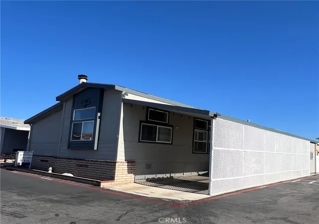Photo 2 of Manufactured home for sale at 106 Osprey, Fountain Valley, CA 92708 | MLS# SB26167129 | Listing updated on 2026-10-11