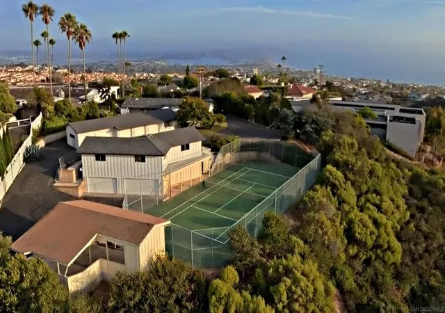 Photo 3 of Single family home for sale at 1616 Clemson Cir, La Jolla, CA 92037 | MLS# 260018820SD | Listing updated on 2026-10-05