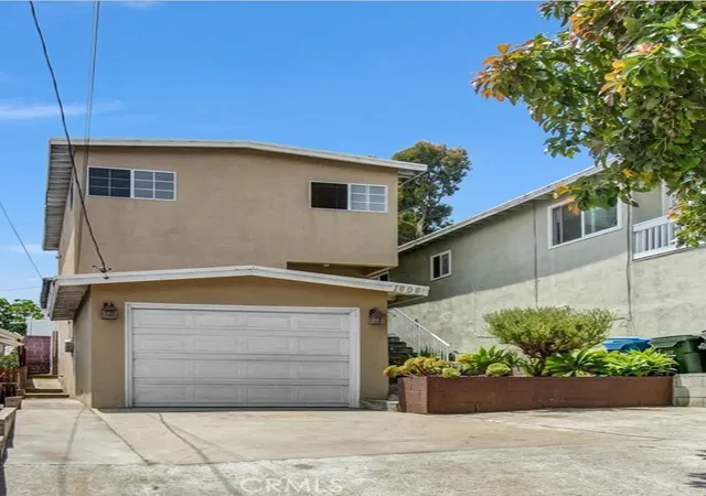 Photo 2 of Single family home for sale at 1606 Armour, Redondo Beach, CA 90278 | MLS# AR26167945 | Listing updated on 2026-10-03