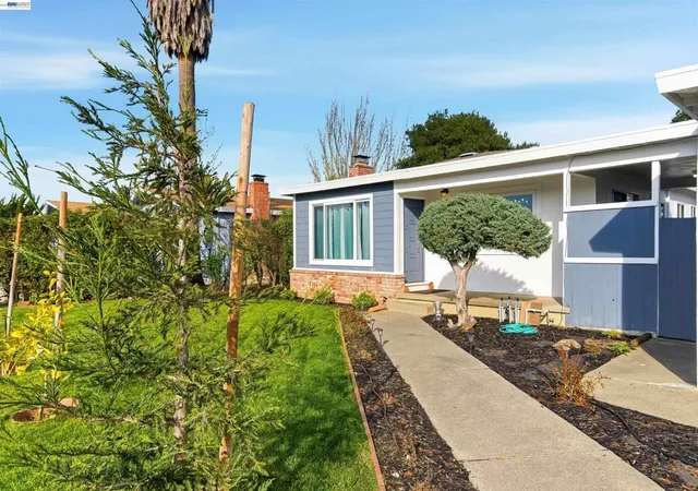 5th image of 1382 Donna St, Novato, CA 94947 | MLS# 41143583