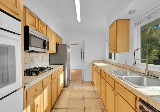Photo 2 of Sale Pending at 5166 Brockbank Pl, San Diego, CA 92115 | MLS# 260018828SD | Listing updated on 2026-09-23