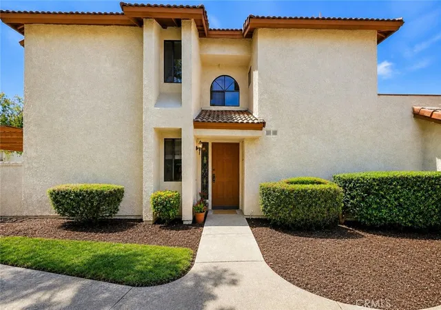 Photo 1 of Condo for sale at 854 Endicott, Claremont, CA 91711 | MLS# CV26167919 | Listing updated on 2026-10-01