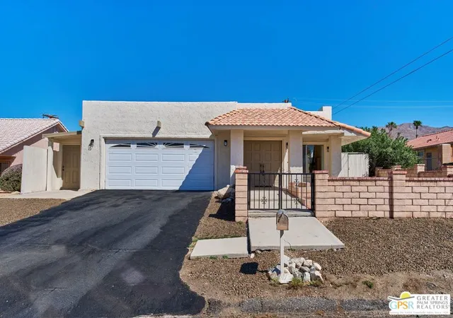 Photo 3 of Single family home for sale at 66042 10th Street, Desert Hot Springs, CA 92240 | MLS# 26866987PS | Listing updated on 2026-10-09