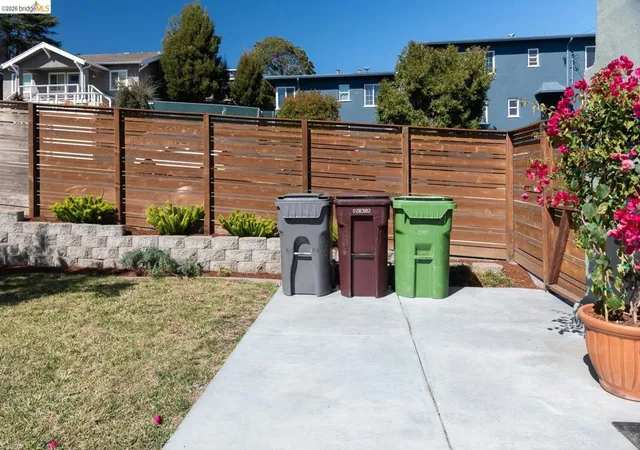 26th image of 2549 Monticello Av, Oakland, CA 94601 | MLS# 41143597