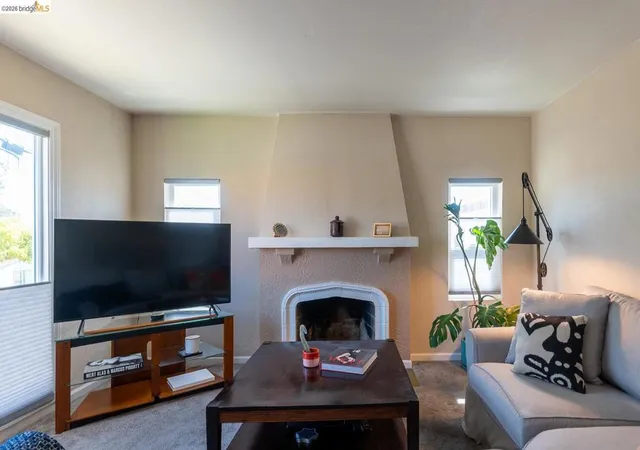 4th image of 2549 Monticello Av, Oakland, CA 94601 | MLS# 41143597