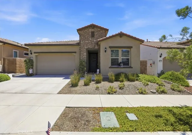 Photo 3 of Single family home for sale at 11915 Sagecrest Ct, Corona, CA 92883 | MLS# CV26168038 | Listing updated on 2026-10-28