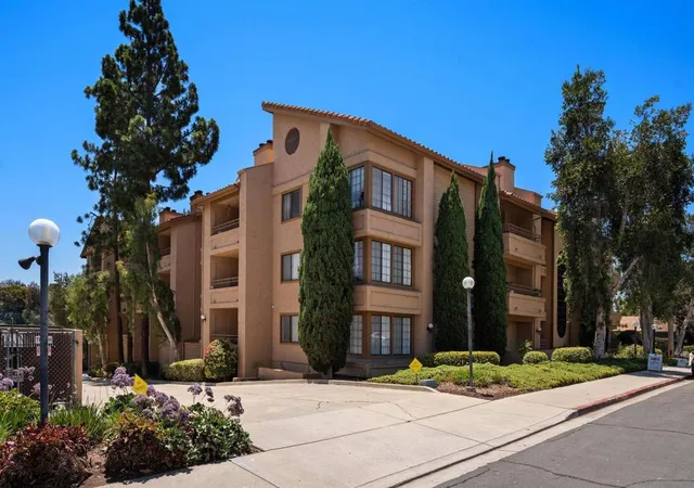 2nd image of 5649 Lake Park #102, La Mesa, CA 91942 | MLS# 260018842SD