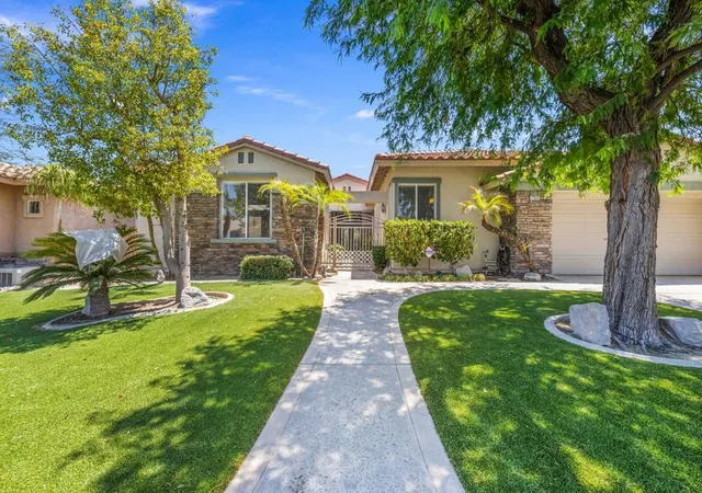 Photo 1 of Single family home for sale at 77537 Justin Ct, Palm Desert, CA 92211 | MLS# 219150963DA | Listing updated on 2026-10-31